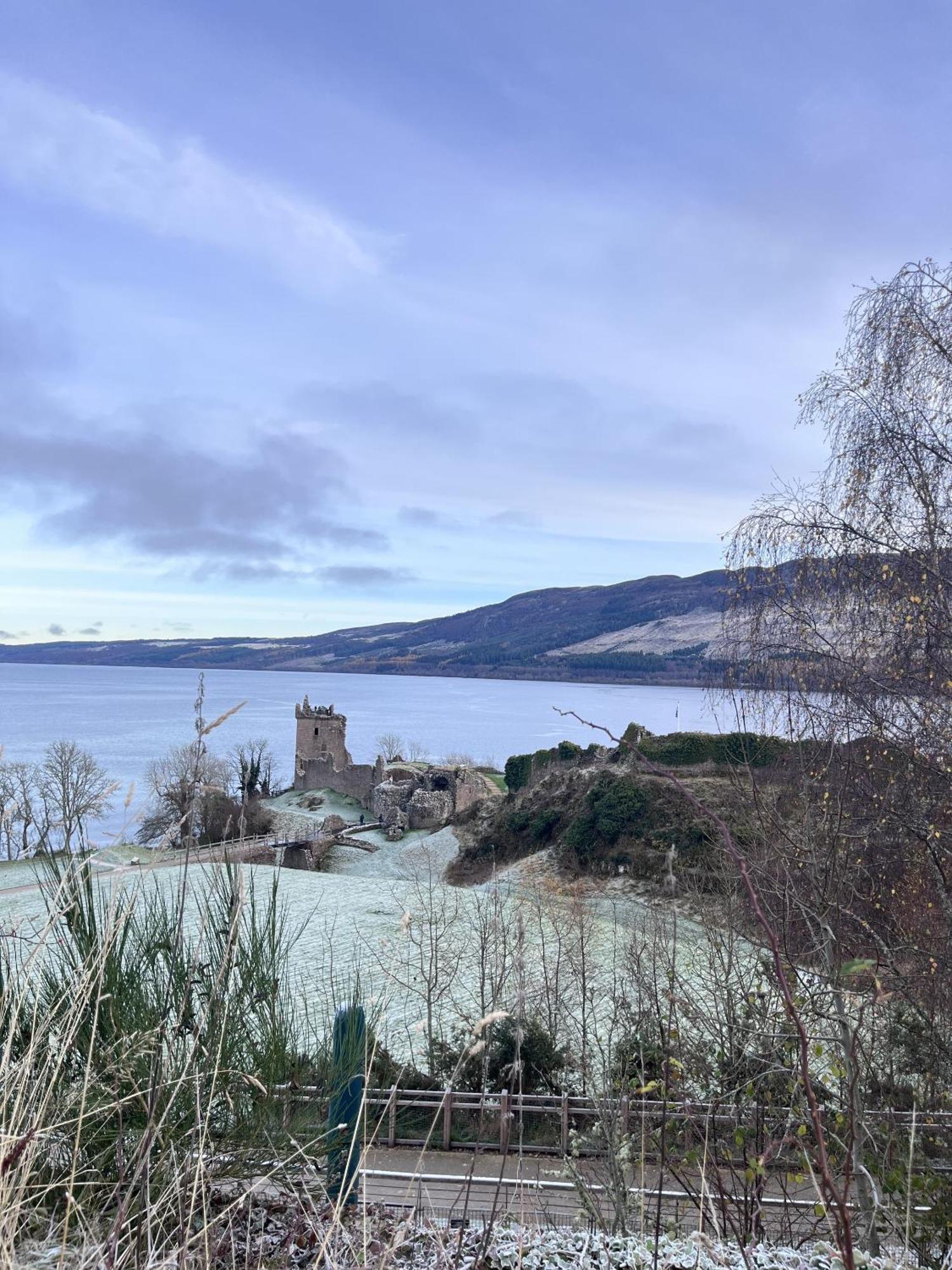 The Classrooms, Loch Ness Abbey - 142M2 Lifestyle & Heritage Apartment - Pool & Spa - The Highland Club - Resort On Lake Shores フォート・オーガスタス エクステリア 写真